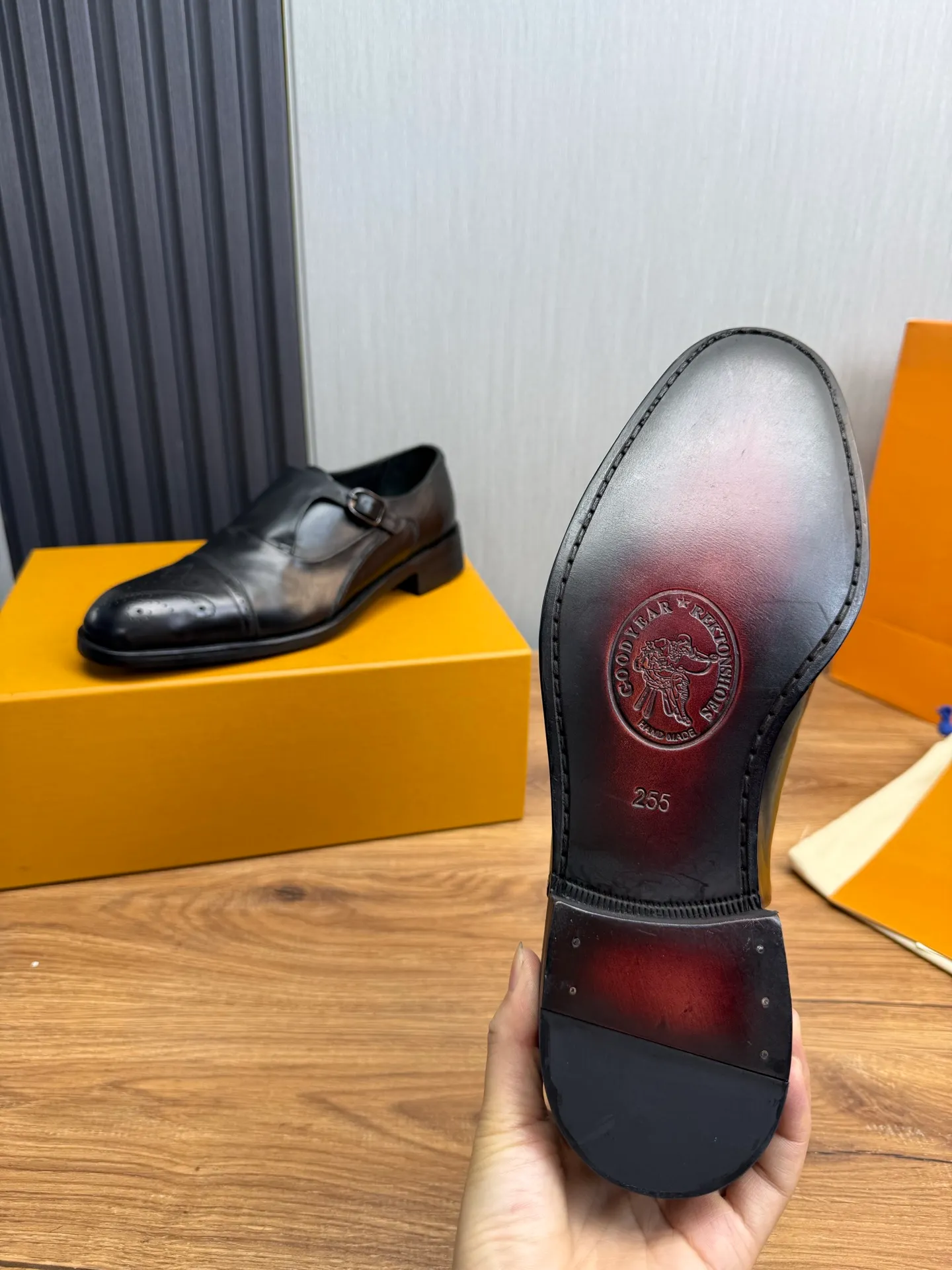 Men's shoes💰760💰 LV. Men's business casual leather shoes, 1:1 shipment ⬆️Luxurious and noble👞All imported original brand leather, just to create a more comfortable wearing experience, upper: original cowhide ➕Imported full cow lining, original leather outsole ✔️36-45 (38.45 non-refundable)